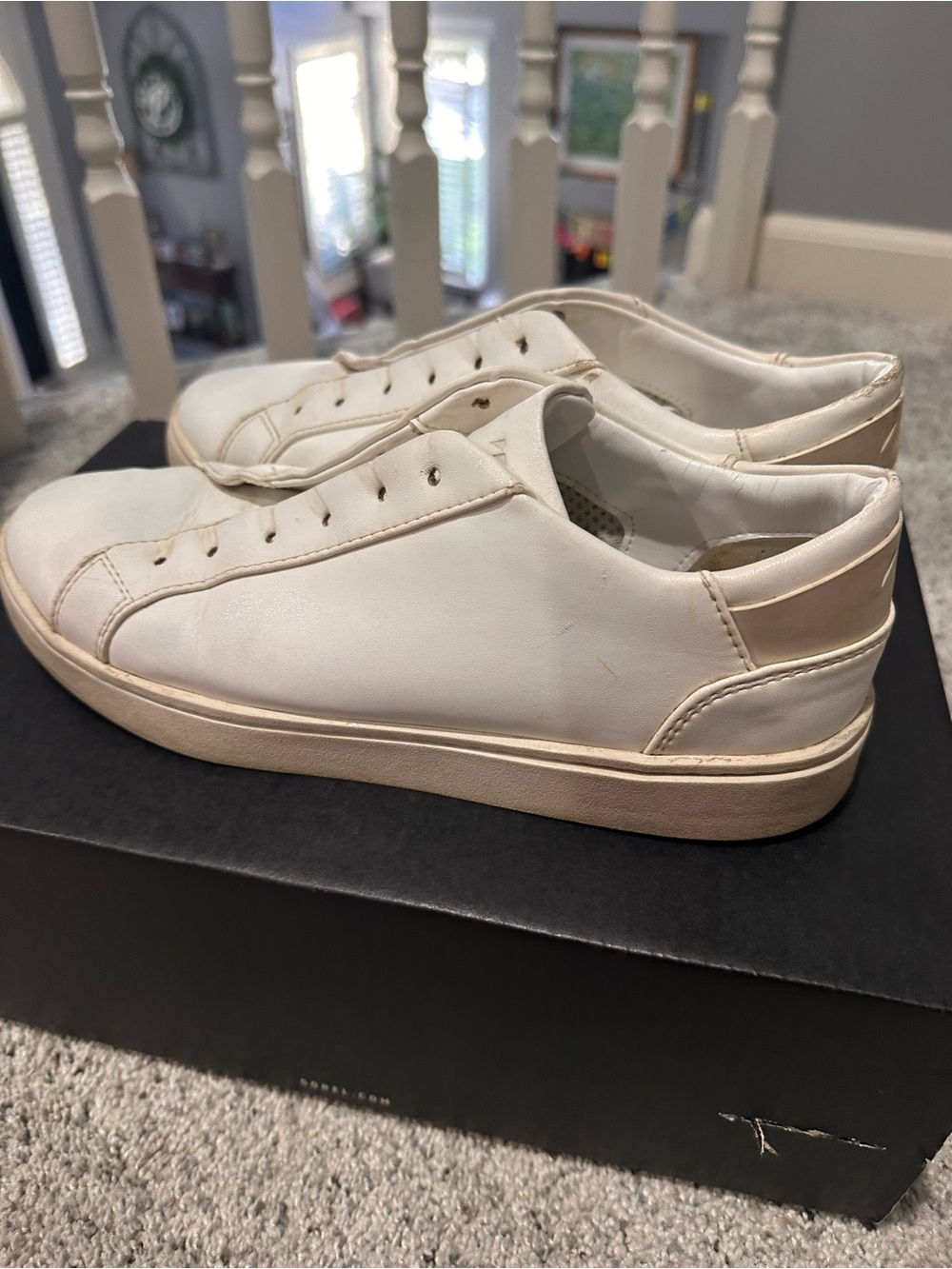 Women’s  Leather Low-Top Sneakers